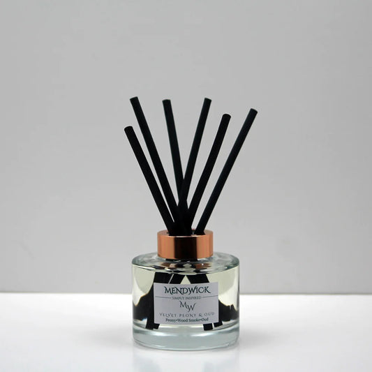 Mendwick Candles Velvet Peony & Oud Reed Diffuser